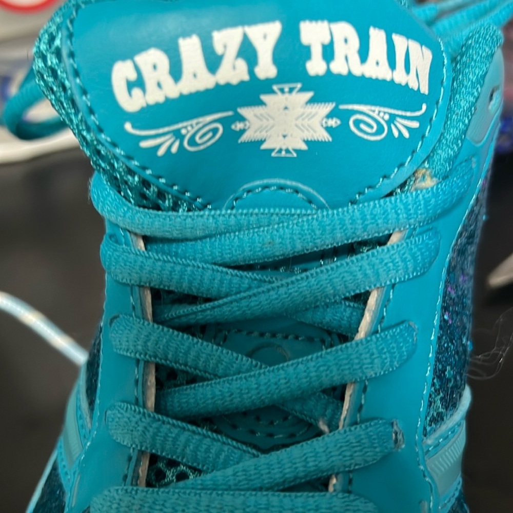 Crazy Train Turquoise Glitter Sneakers Size 8 - Picture 2 of 2